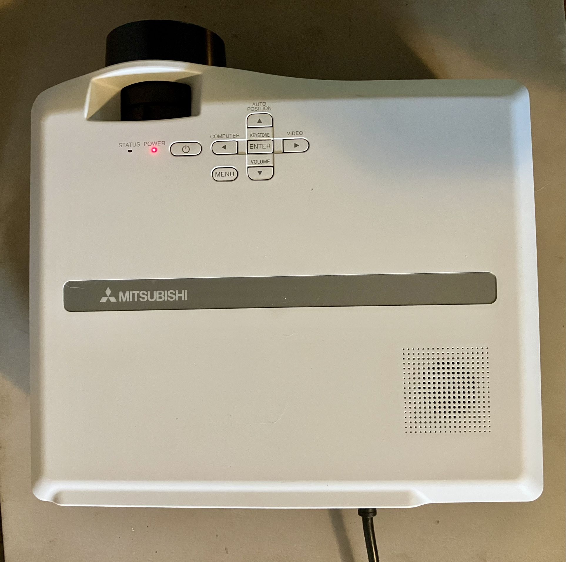 Projector - Mitsubishi N623