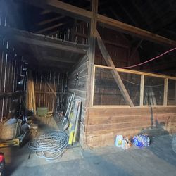 Establo , Barn 