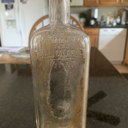 Vintage 1892 Bottle 1/2 Pints Full Measurement 