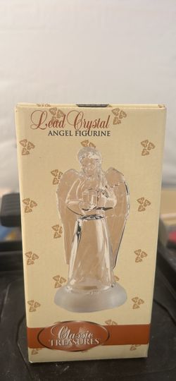 Lead Crystal angel figurine, classics treasures