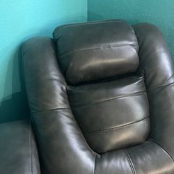 Electronic Recliner