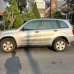 Toyota RAV4 2005