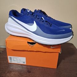 Nike Revolution Mens Size 13