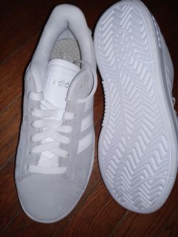 ***Adidas Cloudform***