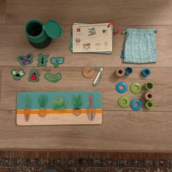 Lovevery The Adventurer Playkit 16, 17, 18 Months