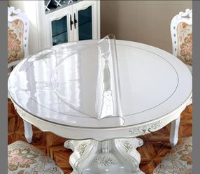 Clear protective cover for glass table top