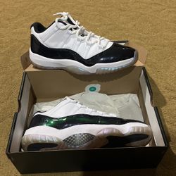 Air Jordan Low Retro Emerald Size 13- $160