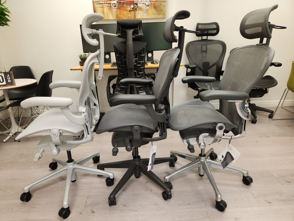 Brand New Herman Miller Aeron Remastered Size B POSTURE FIT