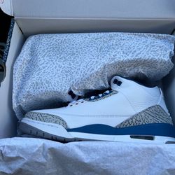 The Air Jordan Retro 3 Retro Wizards Blue CT8532-148 size 11 Men Fast Shipping