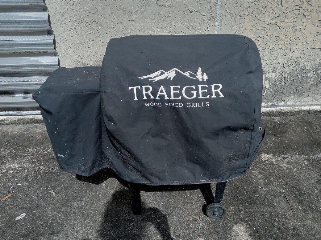 Grill Traeger Wood Fired