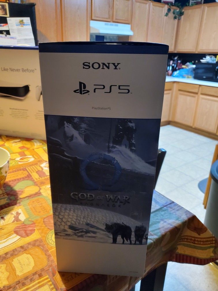 PS5 GOD OF WAR RAGNAROK BUNDLE