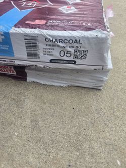 Roof Shingles small bundles