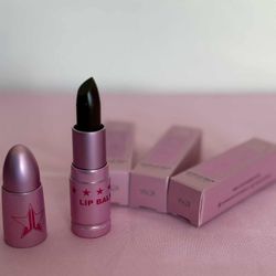  Lip Balm 😜💄 ONLY 3 LEFT GRAB YOURS NOW