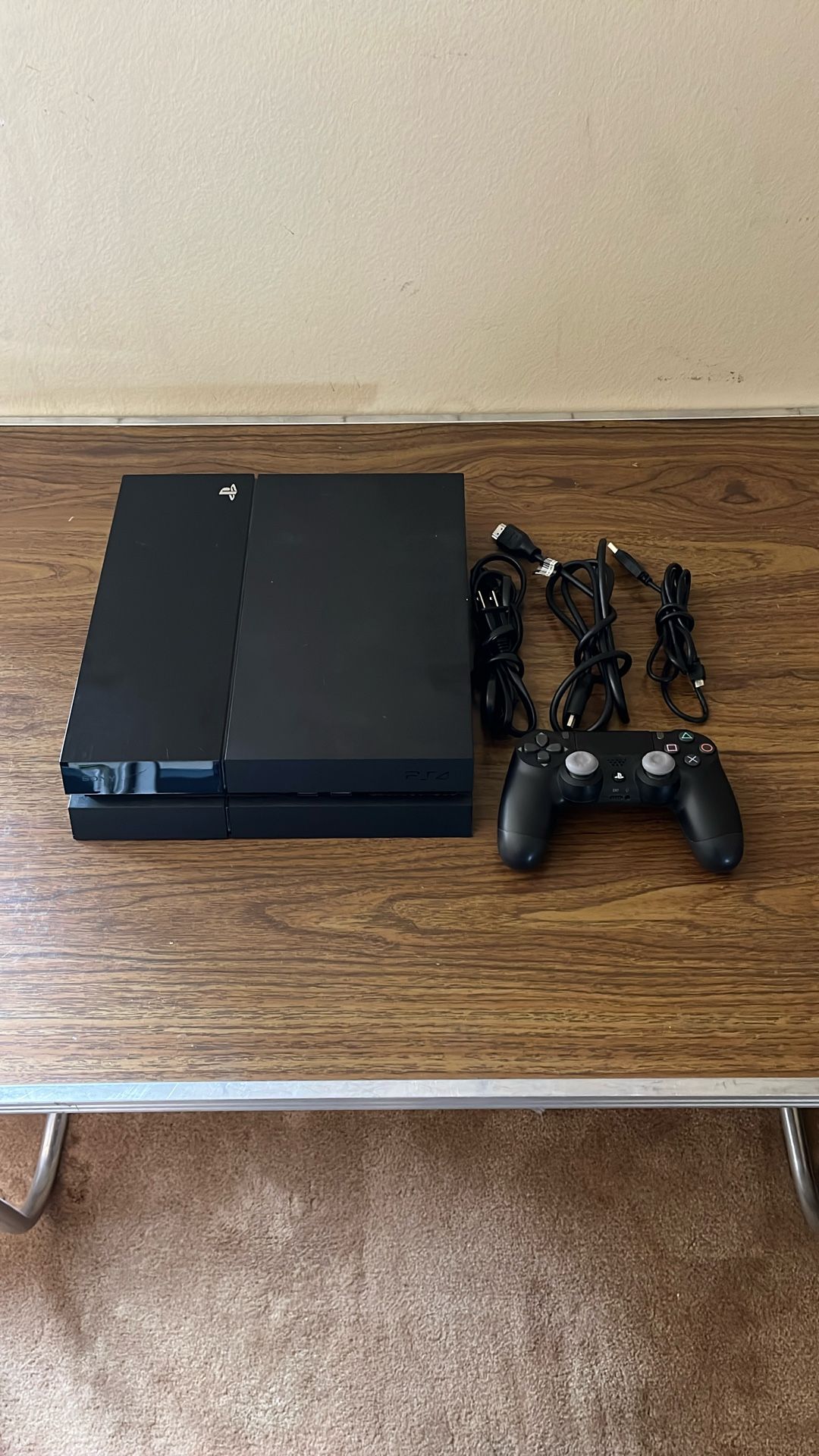PlayStation 4 Console