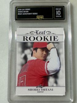 Ohtani gem 10 leaf rookie slab