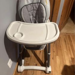 Graco Convertible Highchair 