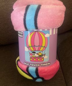 x69" Hello Kitty And Friends Silk Touch Throw 46"