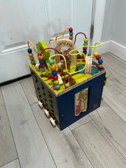 Zoo Wooden Activity Cube 12x12 inches