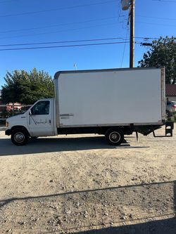 1996 Ford E-350 Box Truck W/Liftgate