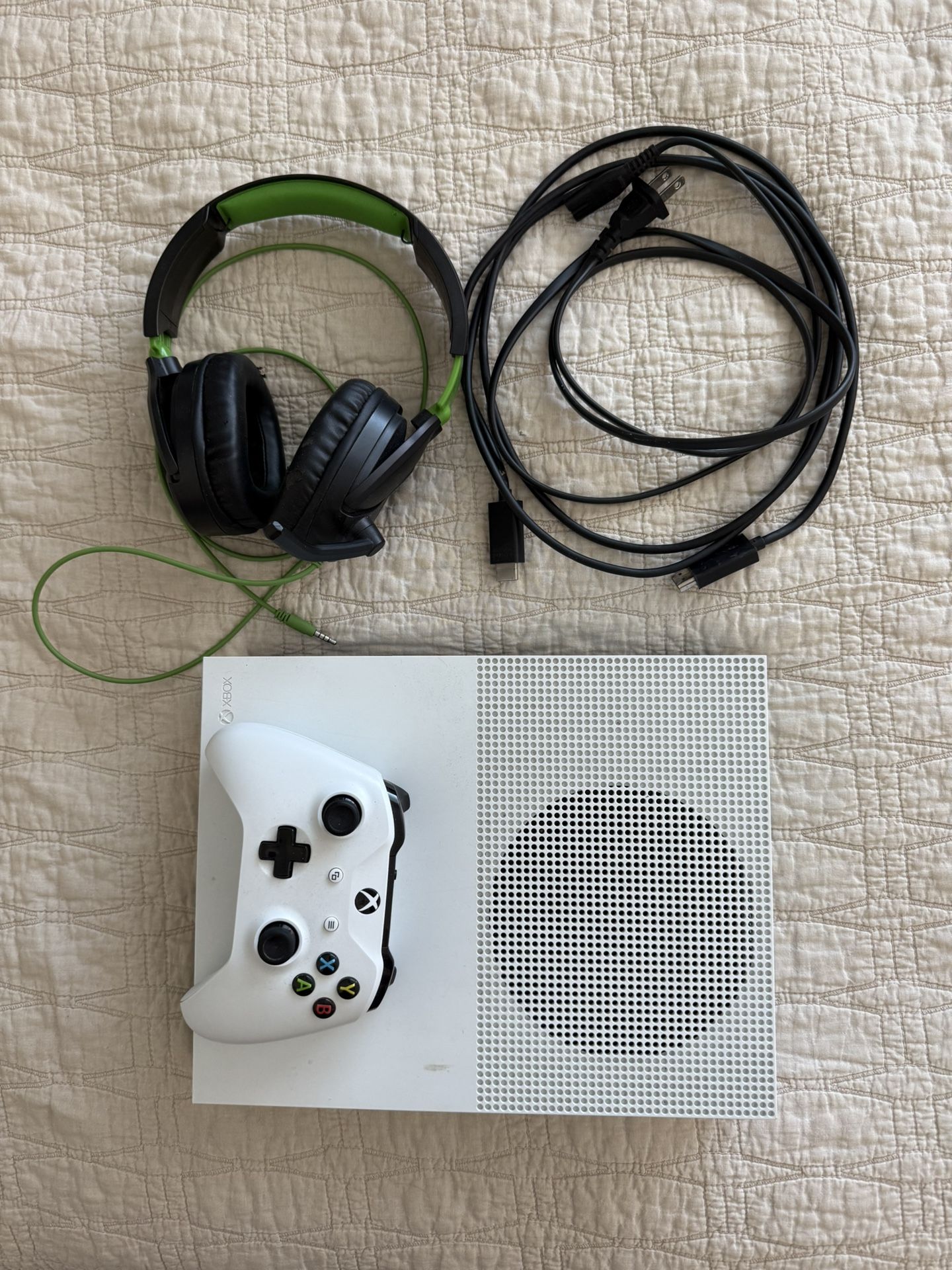 Xbox One S