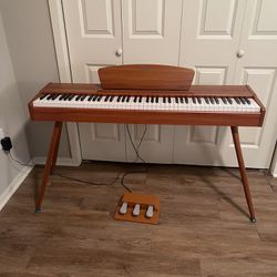 Donner Digital Piano 88 Key Mid-Century Style for Sale in Wichita