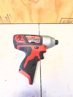 Milwaukee M12 impact drill