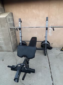 Weight bench / bench press