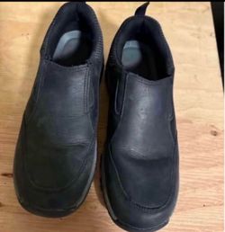 Mens shoes size 9.5
