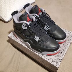 Air Jordan 4