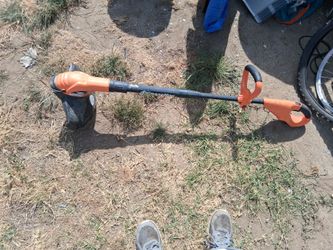 Black and decker weed wacker