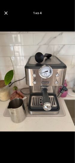 DeLonghi Espresso Machine – Like New – $250