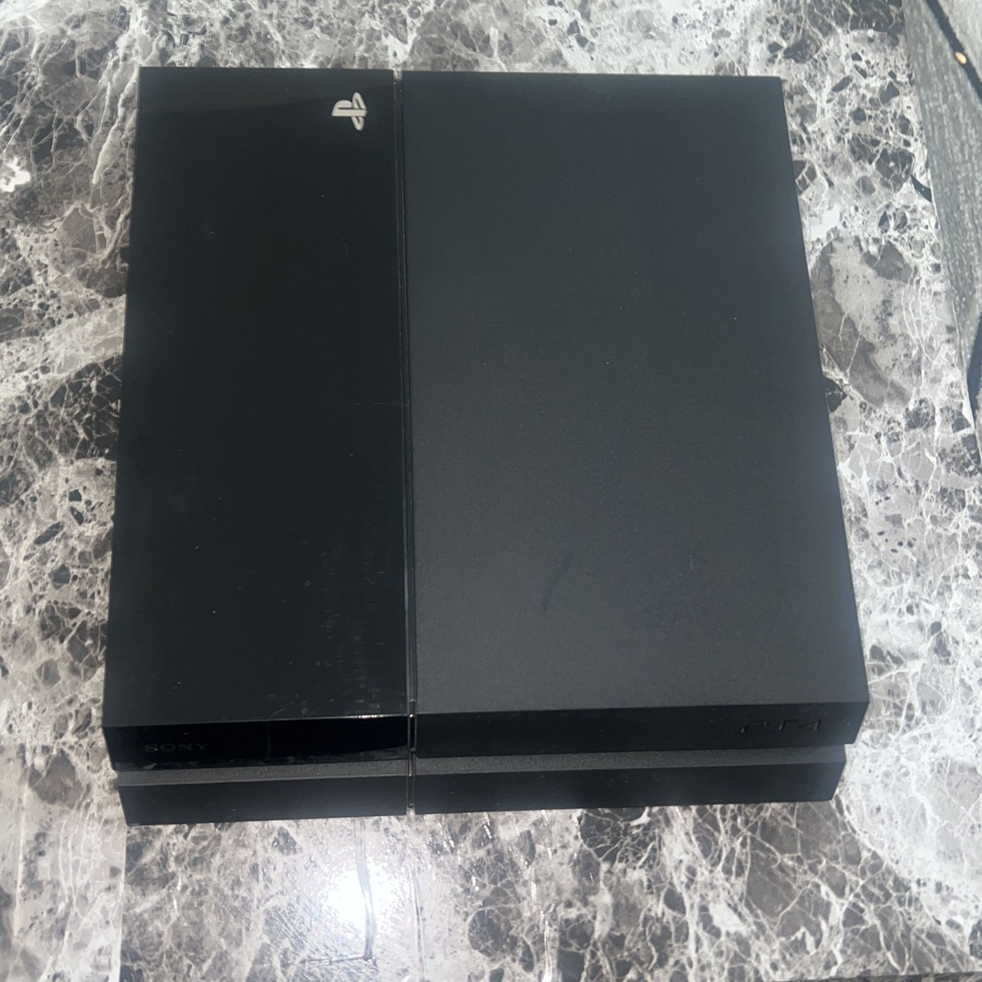 PS4 Slim