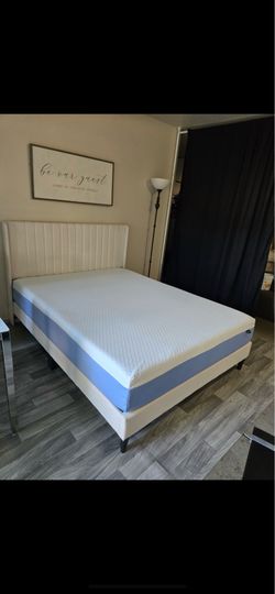 Queen bed