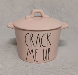 Rae Dunn CRACK ME UP Mini Crock Pot with Lid Pink Easter HTF
Rae Dunn Pink NWT