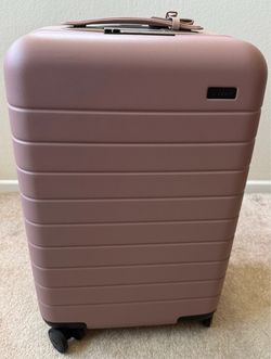 Away The Carry-On Hard Shell (LIMITED EDITION Petal/Sand)
