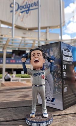 yoshinobu yamamoto bobblehead trade
