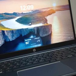 GAMING LAPTOP PERFECT CONDITION 