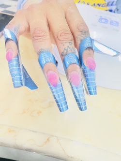 Nail stickers and tips