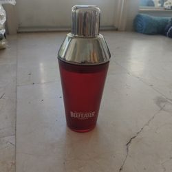Beefeater Glass Shaker
