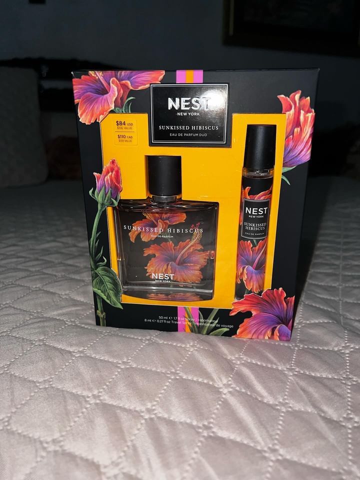 BRAND NEW NEST SUNKISSED HIBISCUS PARFUM DUO