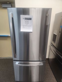 21.0 cu. ft. Bottom Freezer Refrigerator in Fingerprint Resistant Stainless Steel. Standard Depth ENERGY STAR