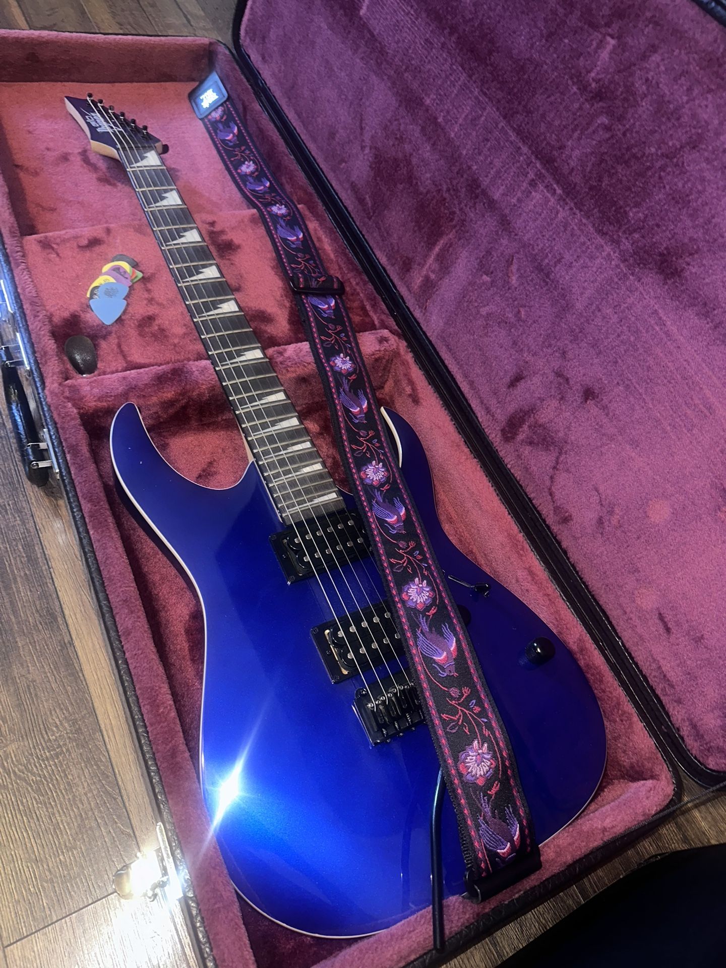Ibanez Gio Guitar Bundle