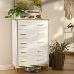 31.5" White Chest of 5 Drawer Dresser, for Bedroom, Living Room, Office,Easy to Match Design