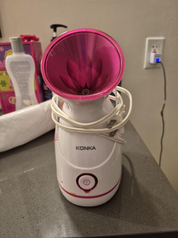 KONKA Facial steamer (Used)