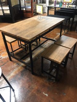 The perfect kitchen table