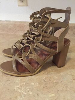 heeled straps wedge