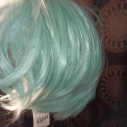 Green Hair Wave Layers