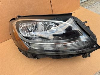 2015-2018 MERCEDES C300 W205 FRONT RIGHT HALOGEN HEADLIGHT