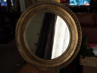 Wall mirror