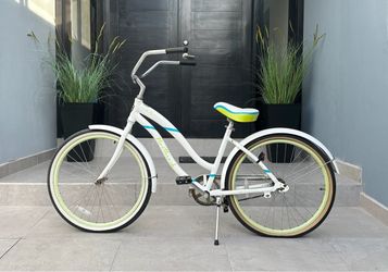 Northrock OC Women's Beach Cruiser Bicycle